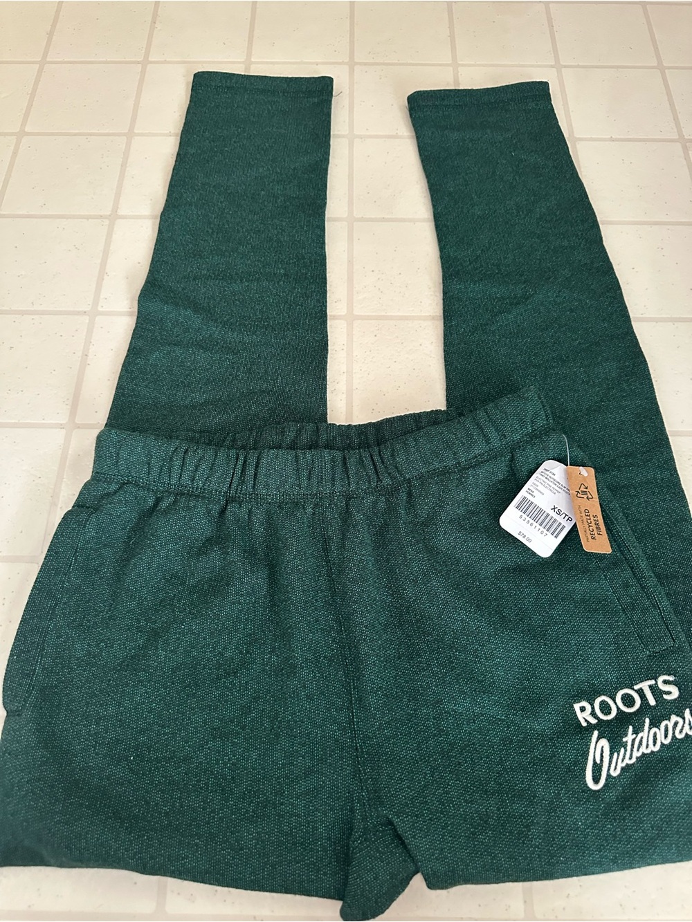 Roots outdoors slim sweatpant xs